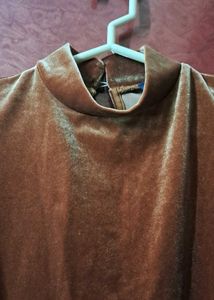 Off Shoulder Velvet Top