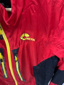 Nepa Windcheater