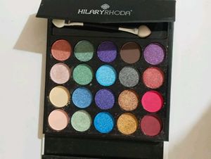 HILARYRAHODA EYESHADOW KIT