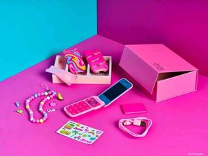 HMD BARBIE Flip Phone
