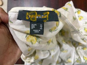 Sweet Wrap Top Bright Flowers