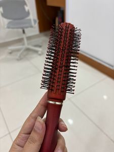 Vega Round Hair Brush