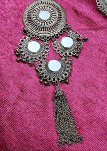 Big Combo  4 Necklace N 3 Pair Of Earrings