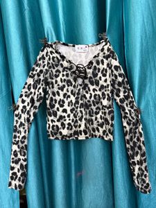 Leopard Print Long Sleeve Top