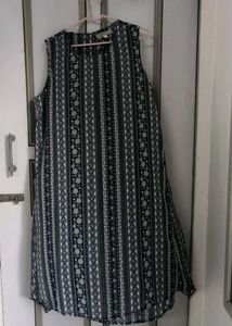 Patterned Sleeveless Dress