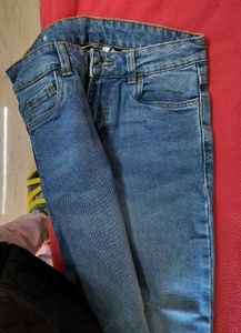 Blue Color Fitted Jeans