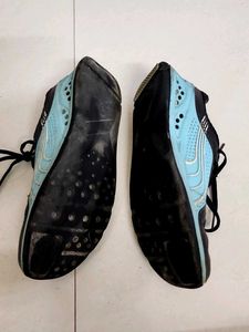 Puma Black and Blue Sports Shoes UK 6