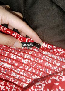 Zudio Red Floral Cropped Top