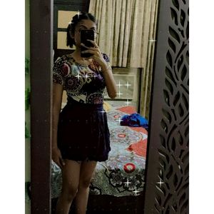 Hippie Printed T-Shirt (Fitted)