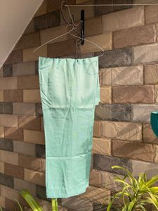 Women&#39;s Winter Suit with Stole