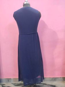 Elegant Navy Blue Gown with Gold Sequins ✨