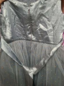 Girl&#39;s Gray Tulle Party Dress