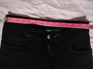 Black Skinny Fit Jeans – Brand New, Never Worn