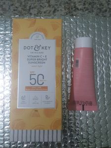 Face Wash With Sunscreen
