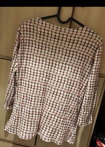 Xxl Patterned Wrap Top