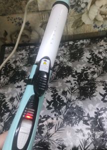 Hair Straightener And Curler