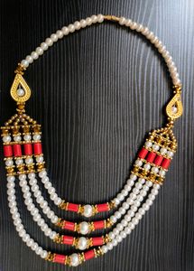 White Pearl Chain
