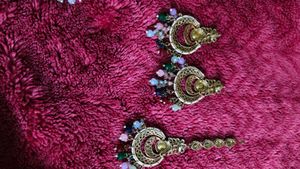 Earrings with detachable Ear Chain and tikka