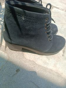 Trendy Women Boots ❤️