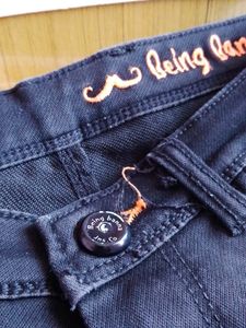 Being Banna Men Pant