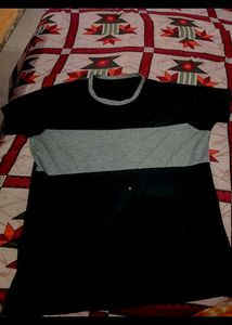 Colorblocked T-Shirt