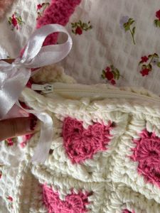 Cute Crochet Heart Shoulder Bag!