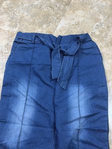 Stylish Flare Leg Jeans
