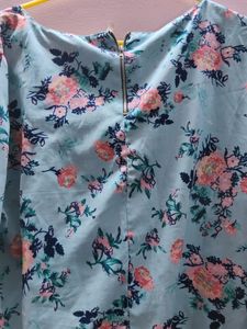 Crepe Blossom Top Navy Blue
