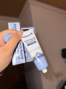 Wishcare Shampoo Sealed