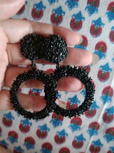 Pair Black  Earrings