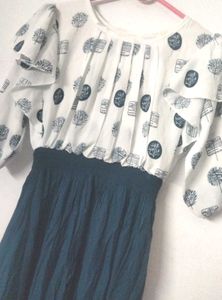 Patterned dress👗❤️