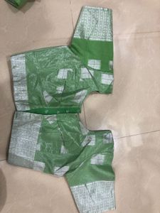 Pista Green Saree with Blouse 6 Meter