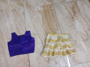Kasavu Skirt With Top