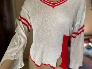 6 Degrees Fashion Crop Top