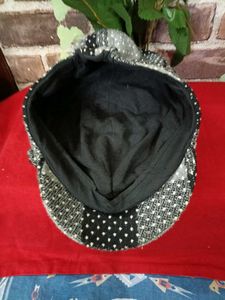 Patterned Cap Condition Very Good