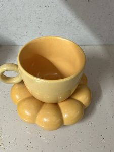 large Yellow Flower Mug plate set