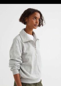 Grey Sweatshirt