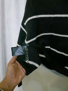 H&amp;m Striped Knit Pullover 🖤