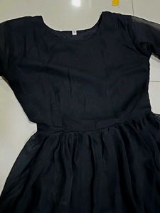 A Black Frock Cloth For Daily Use