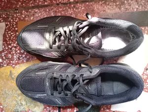 Black Running Shoes
