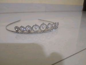 CROWN 👑