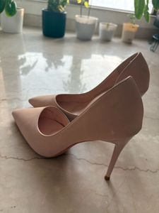 beige formal/casual heels