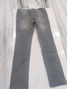 Van Heusen Geans