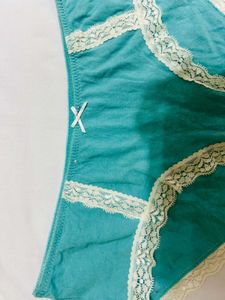 🇳🇿💫💗Teal Lace Trim Panties