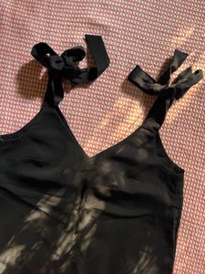 Black Sleeveless Top