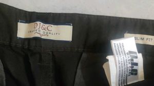 Pantaloons Chinos