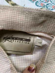 Cream Check Full Sleeves Used Shirt In Xl Size