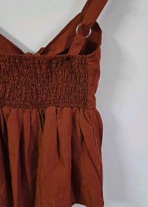 Rust Bow-Front Top