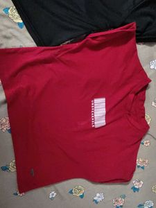Combo Of 2 Crop Tshirt Used Just  3/4 Time Size S