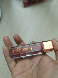 JUST HERBS LIP PUMPER